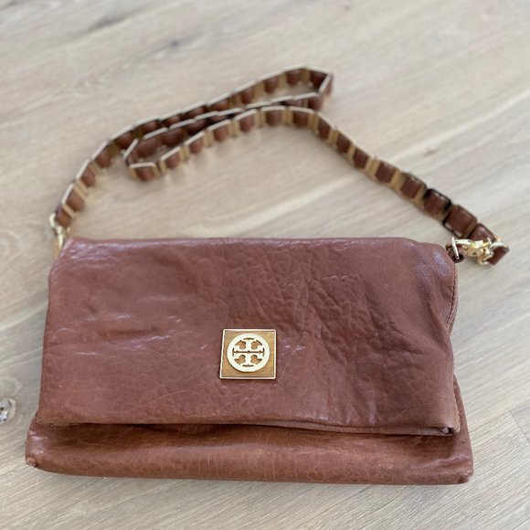 Tory Burch Handbags - Tory Burch Convertable Crossbody/Clutch